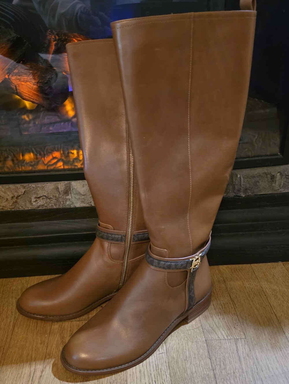 Brand New Michael Kors Boots - Brown Leather